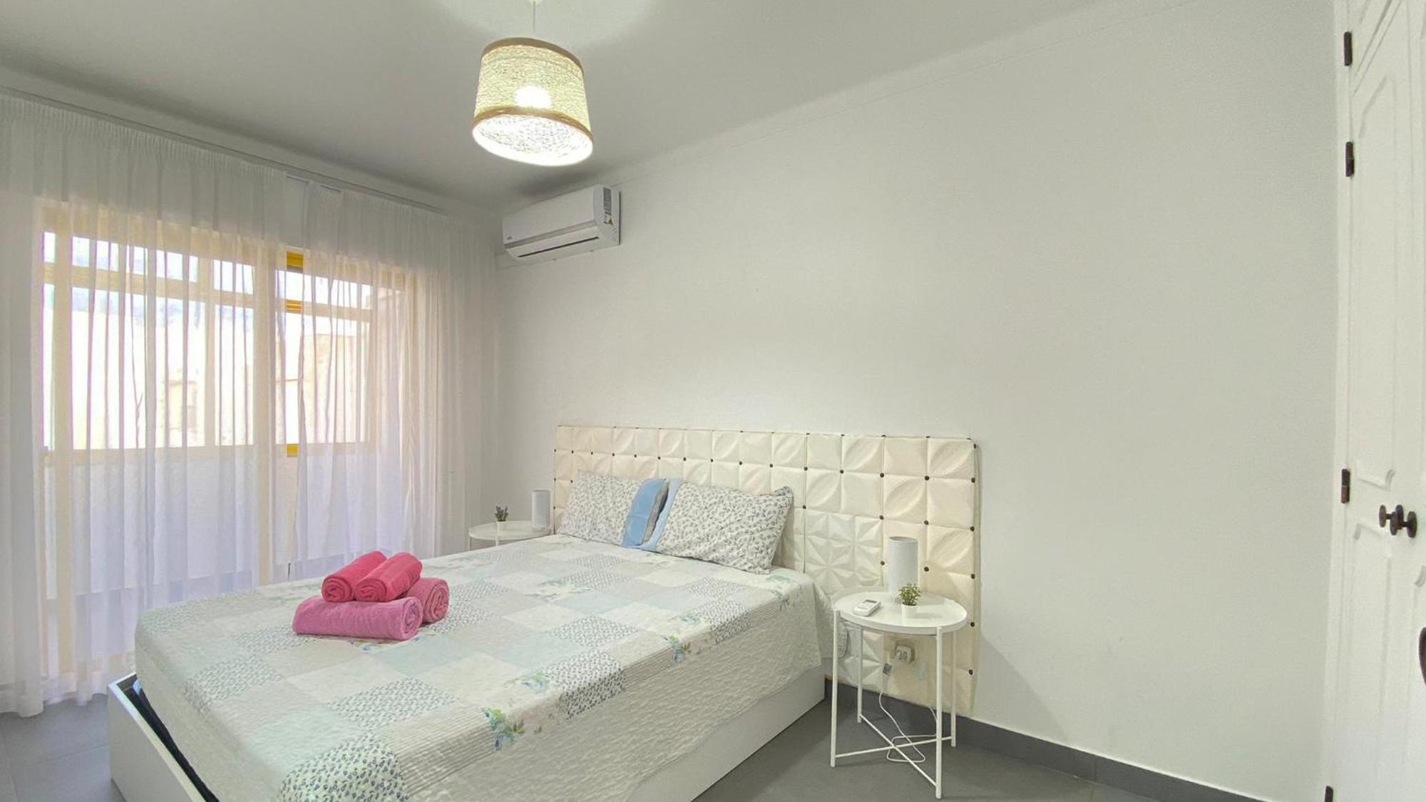 Quarteira Frente Praia II By Homeslow Rentals Exterior foto