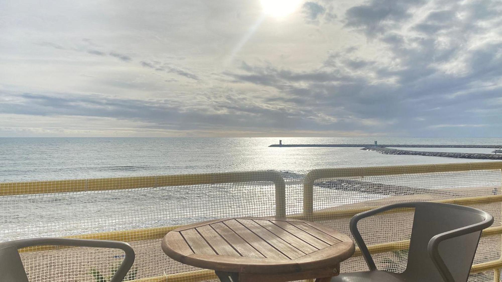 Quarteira Frente Praia II By Homeslow Rentals Exterior foto